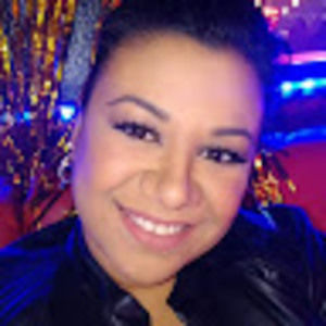 Meet your Posher, Miriam